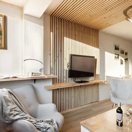 Mira Centrum Apartament *